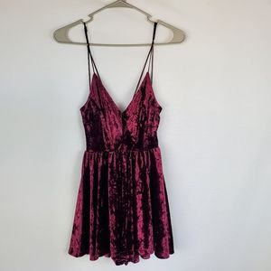 Silence + Noise (uo) crushed velvet top